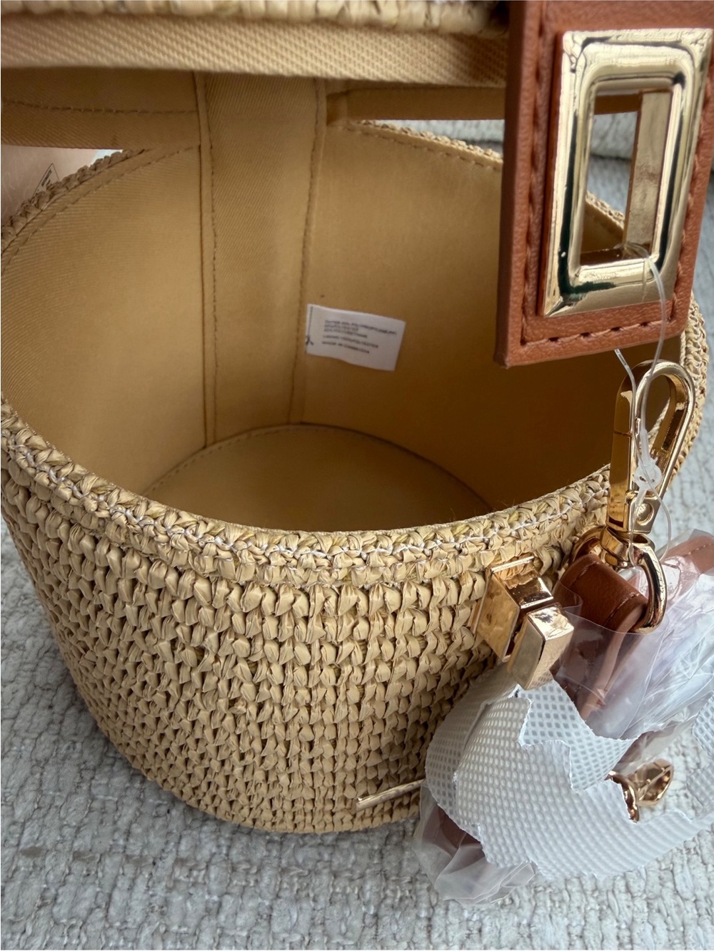 Rachel Zoe Woven Straw Cylinder Vanity Bucket Bag Crossbody Top Handle Studded - Picture 7 of 10